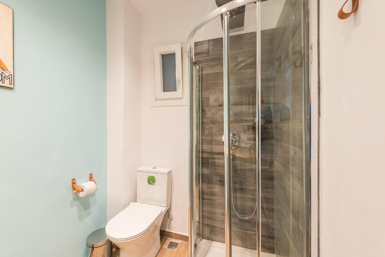 אתונה Gorgeous & Modern At Ampelokipi Metro Station By Greece Apartments מראה חיצוני תמונה